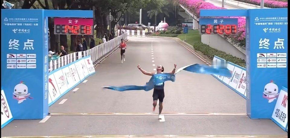 2025年11月15日，第十五届全运会史上首个跨境马拉松赛事在深港两地落幕，宁夏