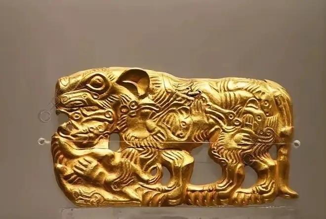 1988年，内蒙古一位农民和妻子在地里干活，两人发生争执，妻子一气之下，甩手回家