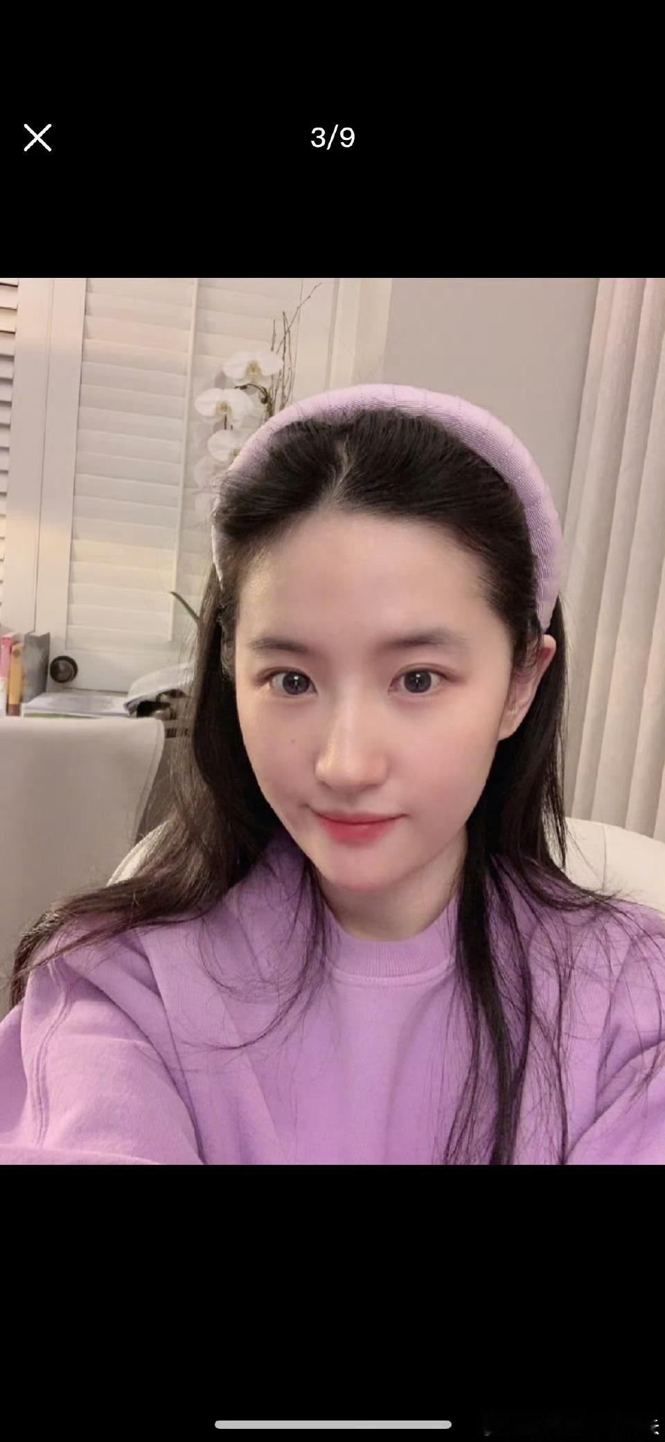 38岁刘亦菲素颜状态从赵灵儿到现在，时间只是换了个数字，姐姐还是那个姐姐。 