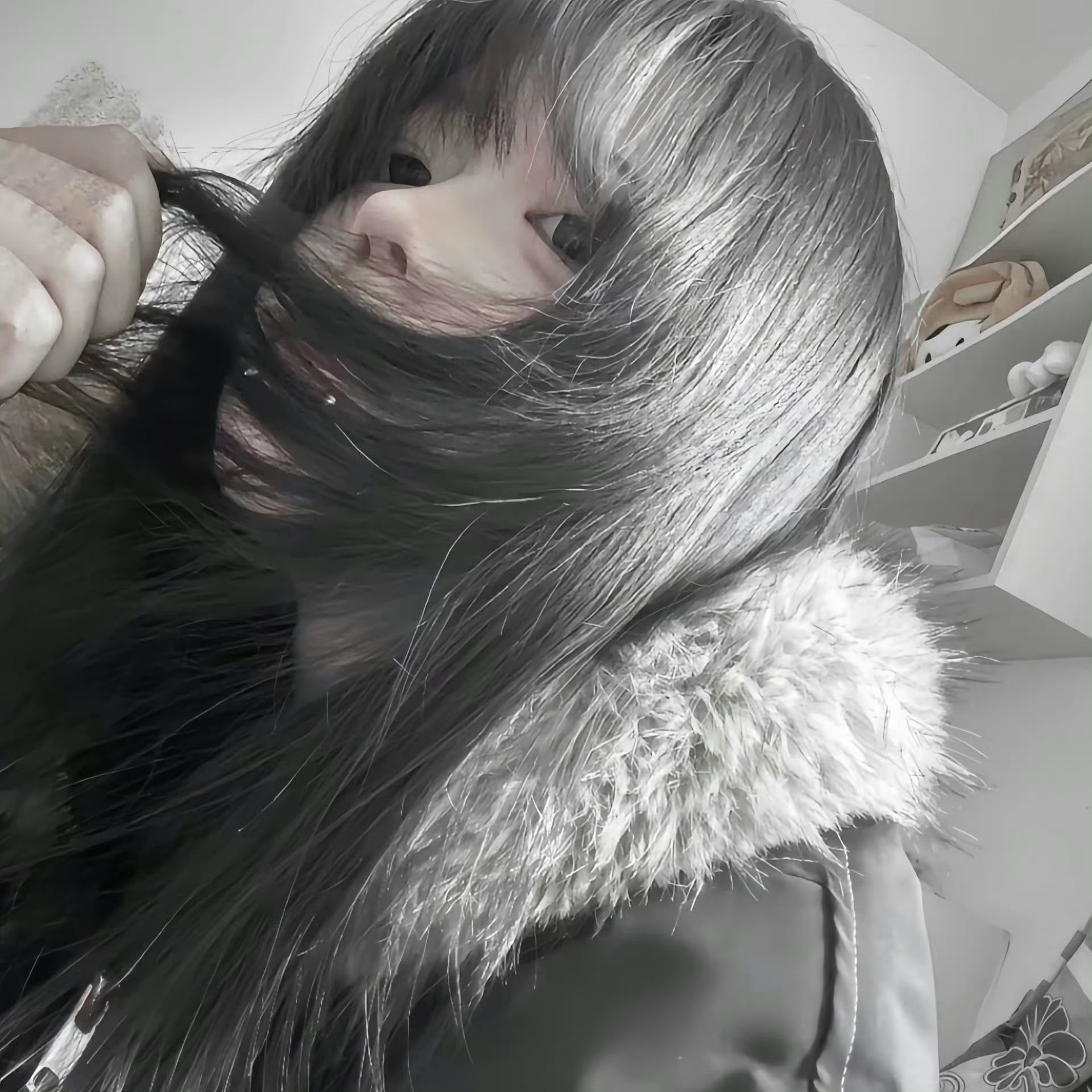 𝗪𝗲𝗰𝗵𝗮𝘁 女生头像｜忧郁｜小众｜高质量 ​​​