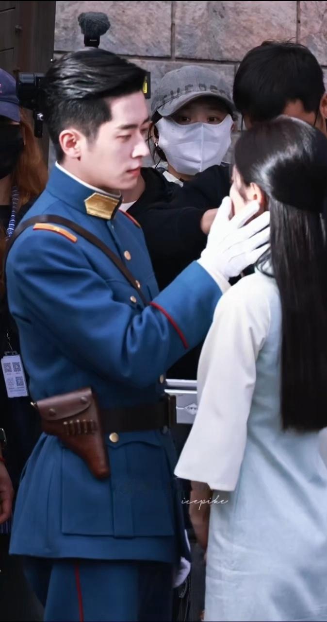 玉簟秋千刀万剐的感情才生动喜欢民国剧的一定不能错过丞磊和徐若晗的《玉簟秋》，两人