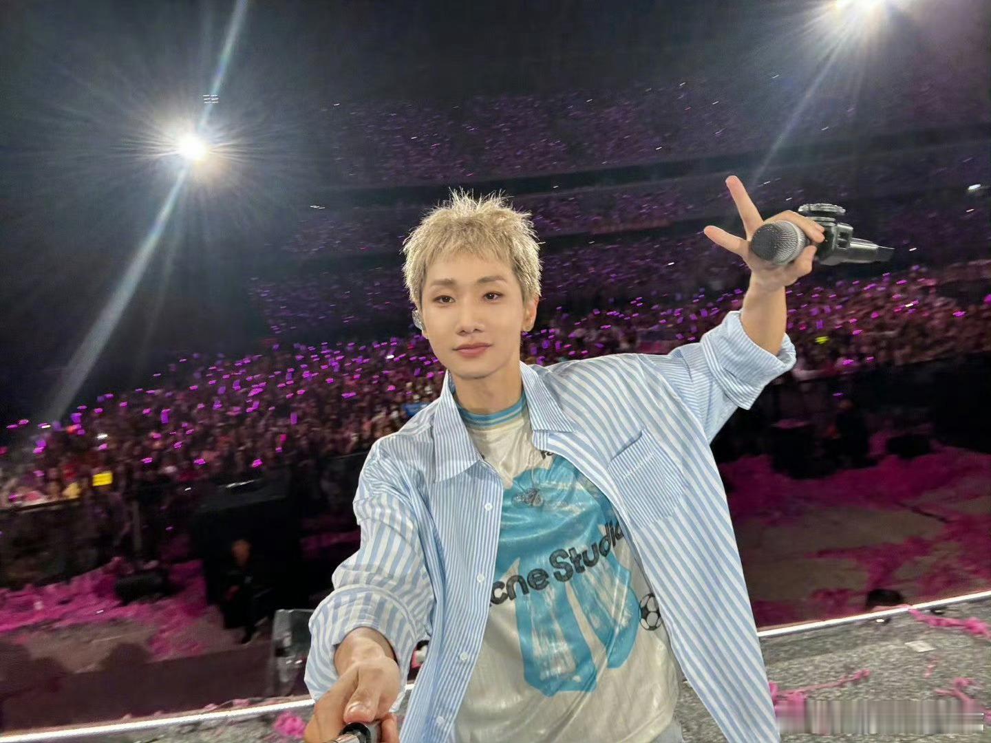 汪苏泷day3隐藏歌曲是还是想念汪苏泷还是想念也上太原桌了太原站第三场惊喜加码，