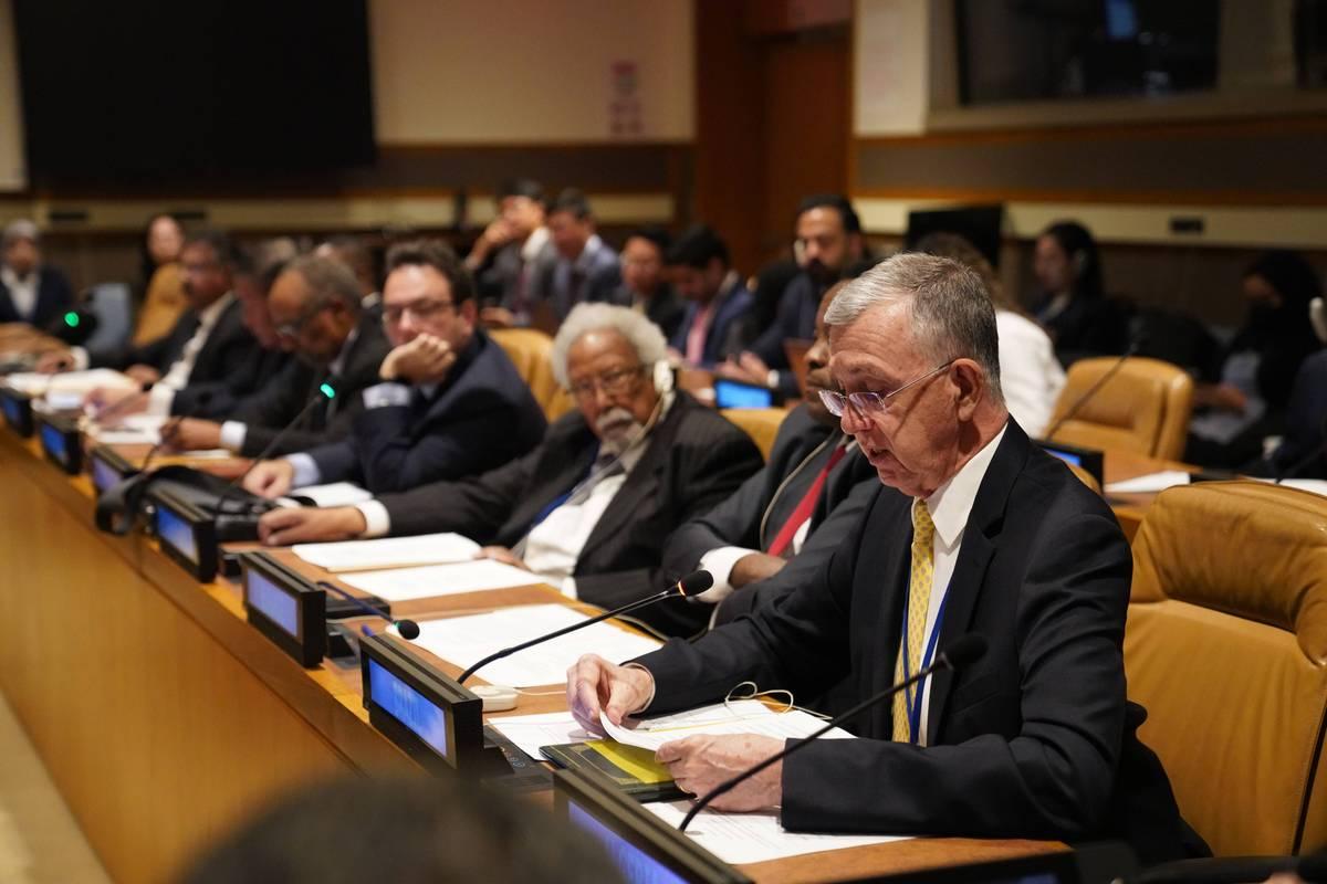 [浮云]中国开始向世界说明，我们开始统一了！10月27日，中国常驻联合国代表团，