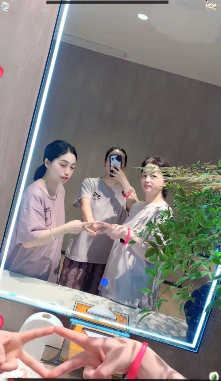 不慌不忙今日宜：放空、解压、自在安然开心🥳