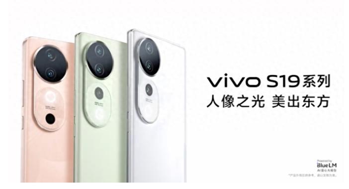 vivo S19系列的夜景人像功能尤为出色，仿佛将专业的影棚级人像效果带入每一个