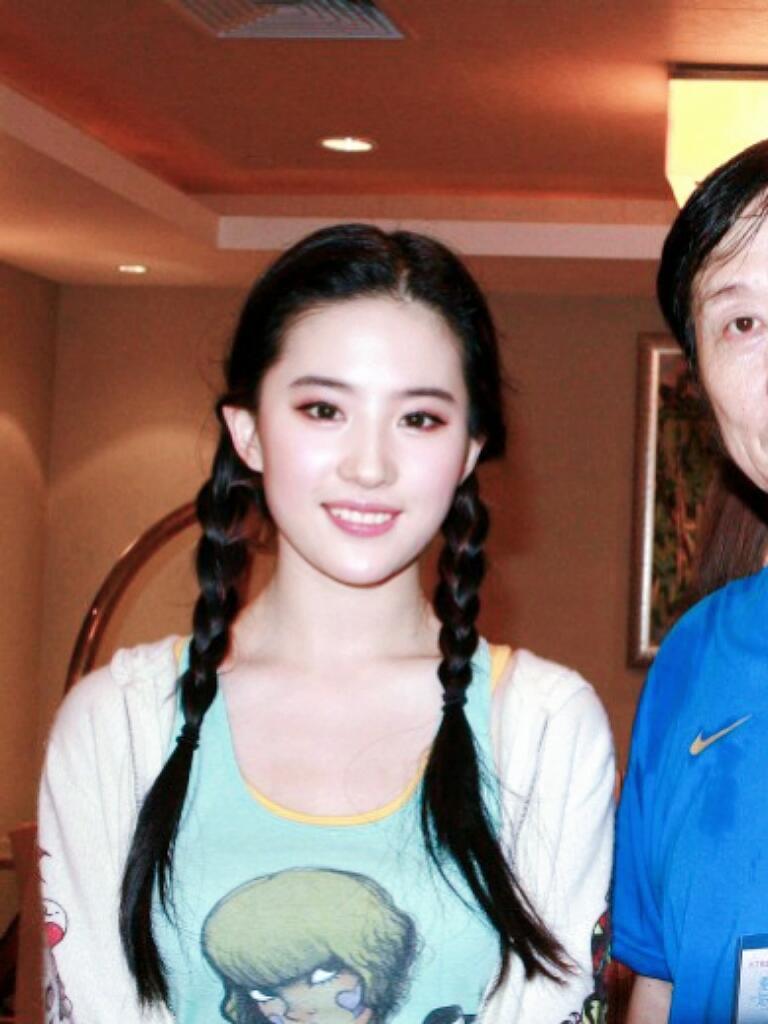 2008的刘亦菲 
