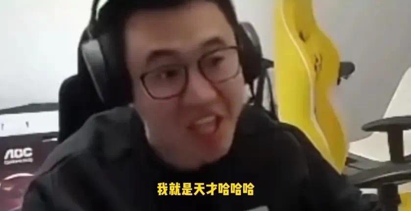 小团团偷偷开直播？上千人举报，5分钟被封禁，网友：此团非彼团[吃瓜][吃瓜]最近