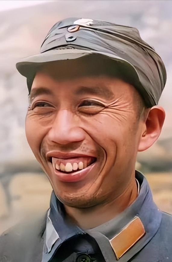 1991年，服刑40年的大地主出狱后，就给王震写了一封信，信中写道：“您还记得当