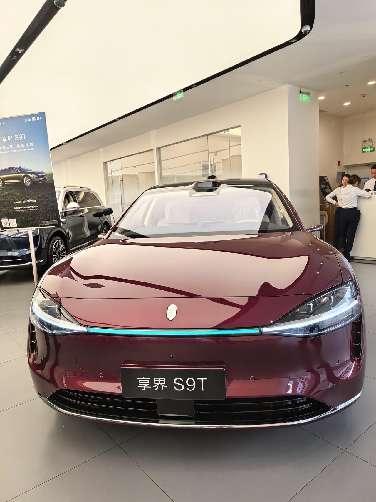 毫末智行倒闭应该预示着智驾的竞争进入到了一个新的阶段，传统车企自研智驾的窗口可能