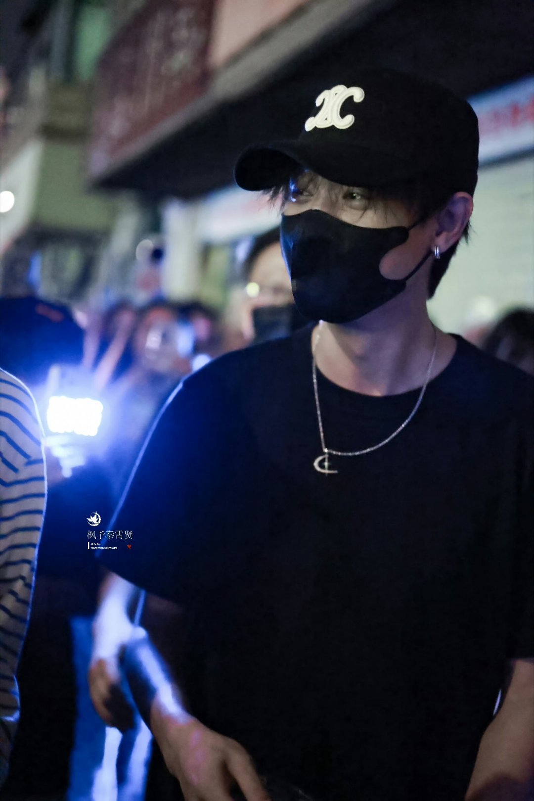 秦霄贤 qxx秦霄贤 qxx秦霄贤德龄与慈禧 “心无褶皱，行至春光 𝒯𝒽𝓮