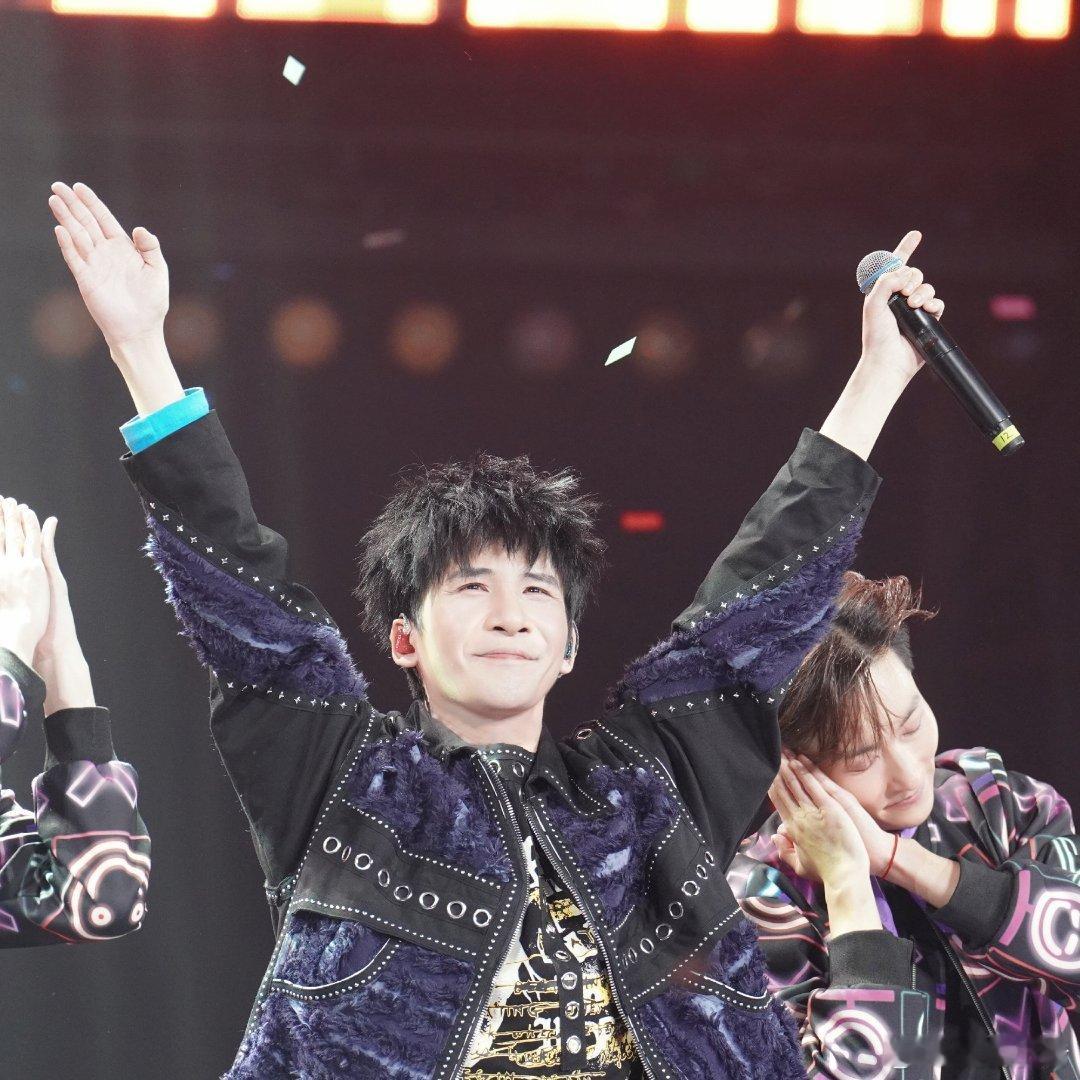 大张伟我们伟大的人生演唱会 7月11日郑州站今日官宣！2026“大好时光”--“