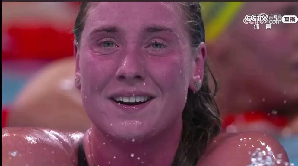 能不能回应一般这些人为啥这么紫？？？看着跟要变异了似的，怪吓人的[微笑]#国际奥