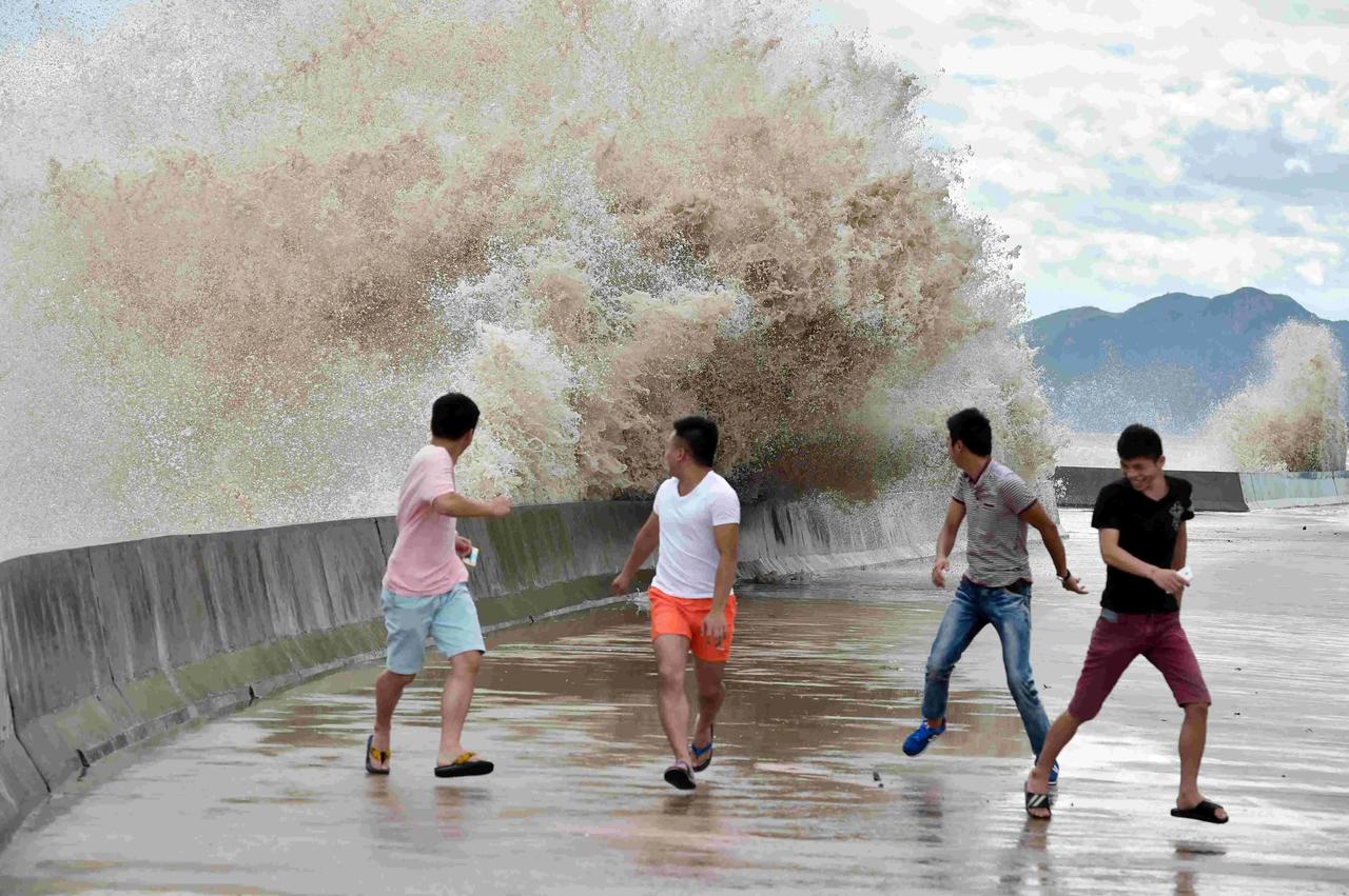 今年第13号台风“白海豚”的路径已经被中央气象台精准预判，预计9日下午至10日早