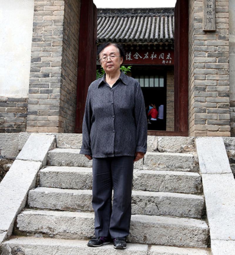 1960年，哈军工院长陈赓办公室冲进一个女孩，她大声问：“凭什么不录取我，我就要