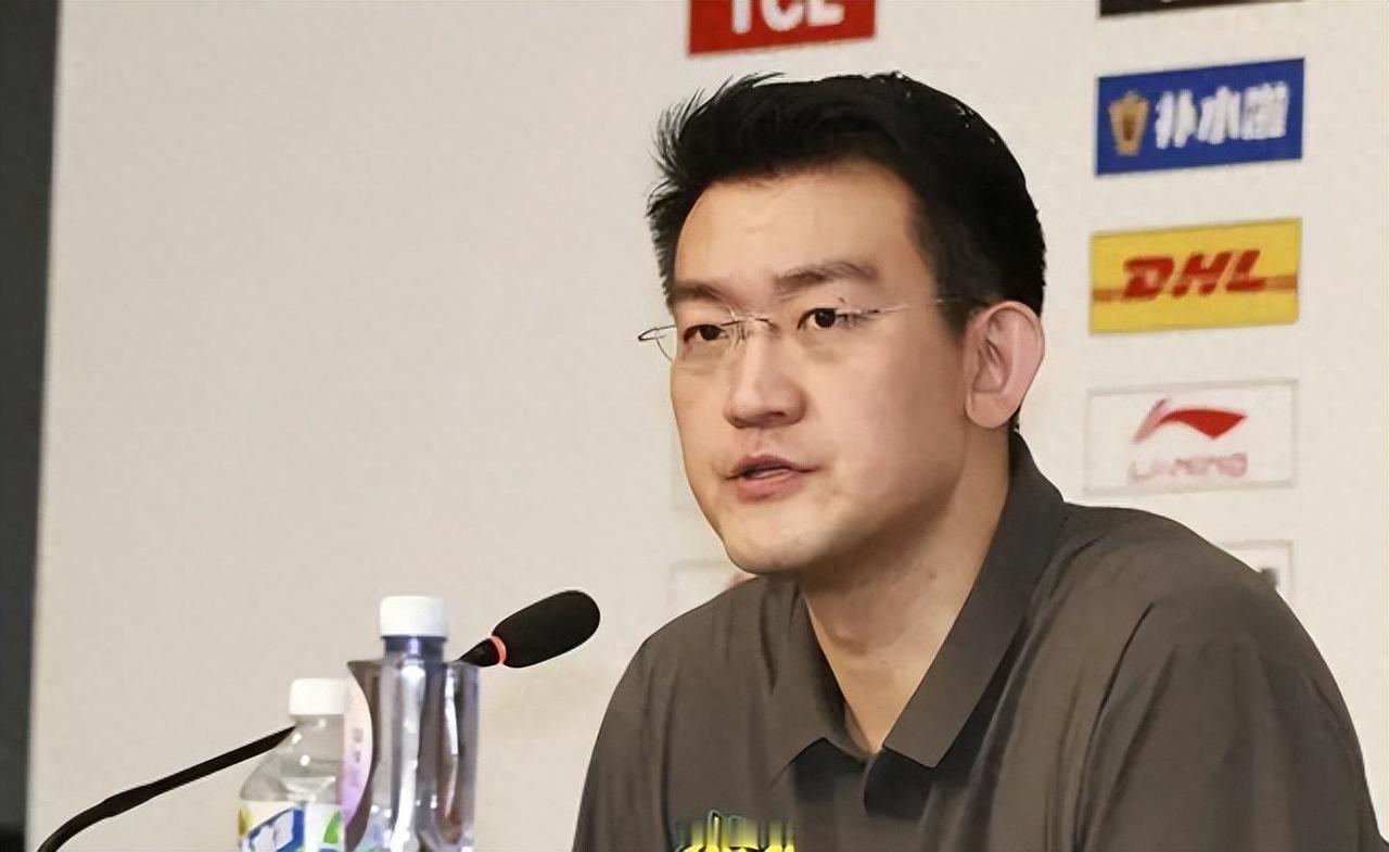 广厦对阵上海G3，王博：回到主场要拼命打，就没得客气了
31号晚上CBA总决赛G
