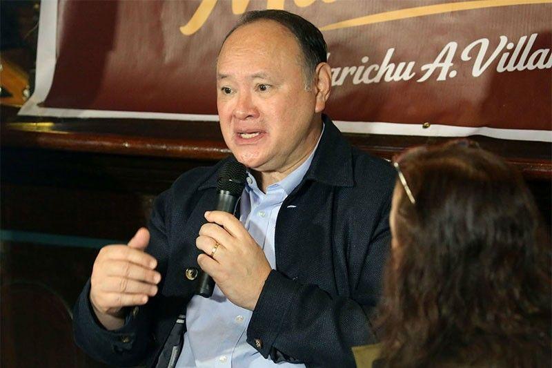 小丑国防部长变身大总统：南海问题上支持邻国立场的必须辞职！
因为屡次挑衅被制裁的