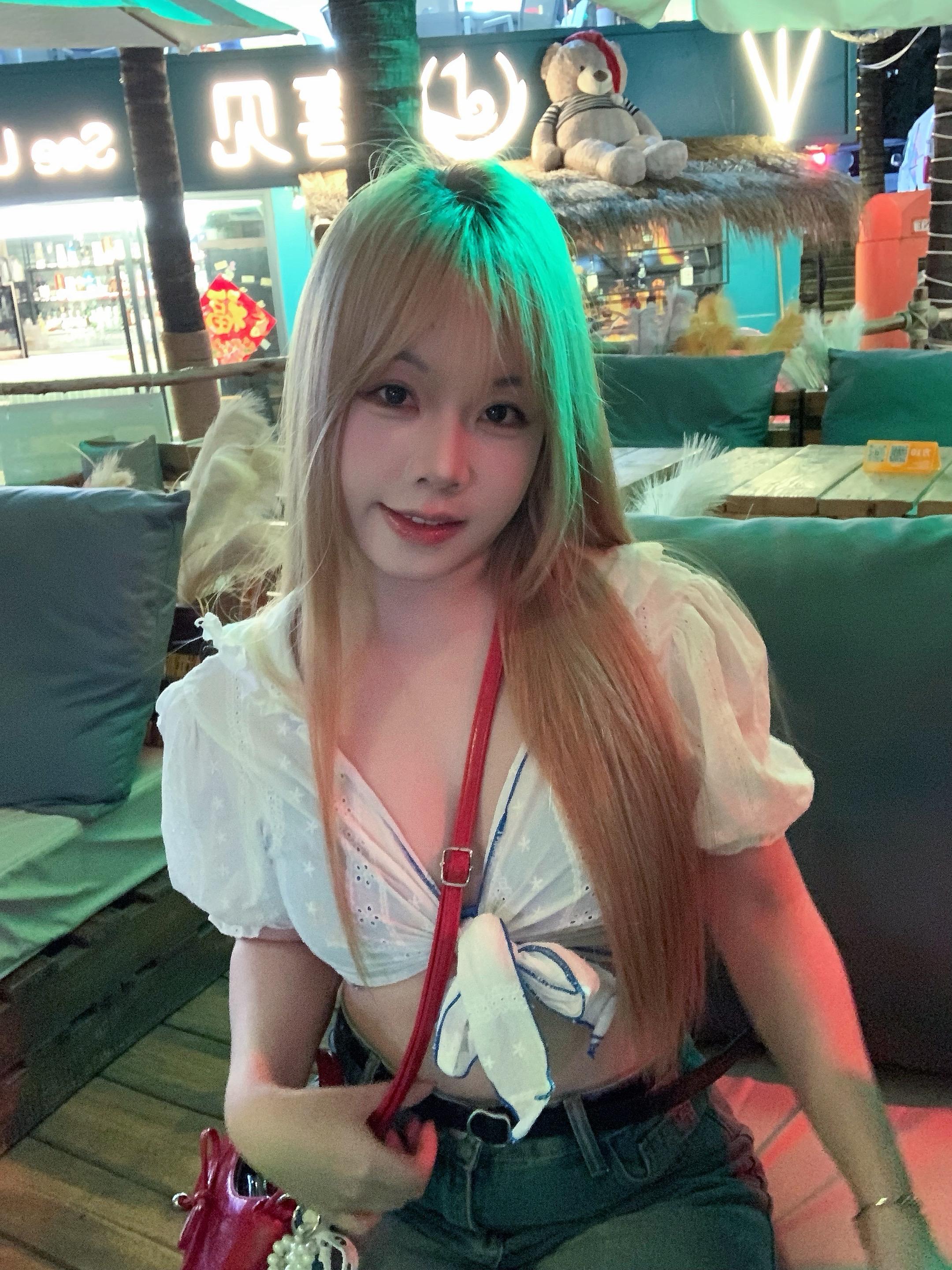 世界那么大你一句情话就让我融化