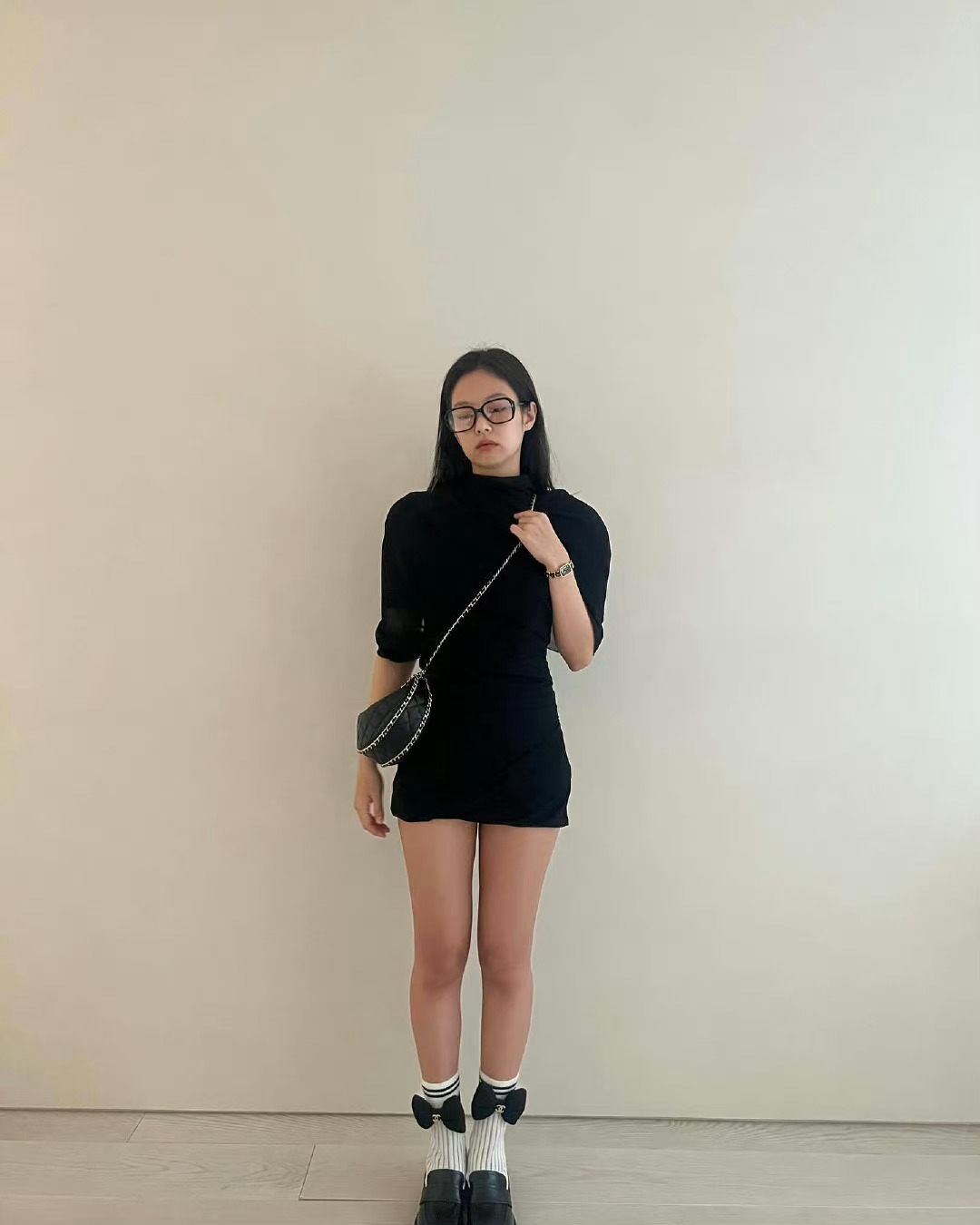 Jennie ins更新🖤 ​​​