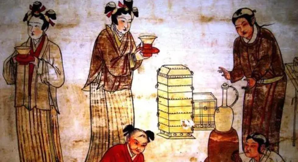 在中国古代，伍长、什长与百夫长到底是什么官职？他们各自负责管理多少士兵呢？
前2