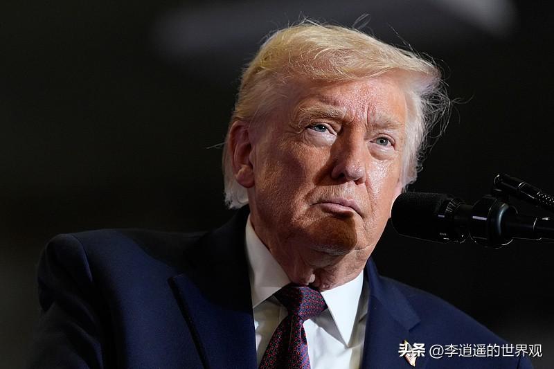 特朗普斩首哈梅内伊及伊朗高官达48名，对伊朗打击可谓巨大。但有可能这次是搬了石头