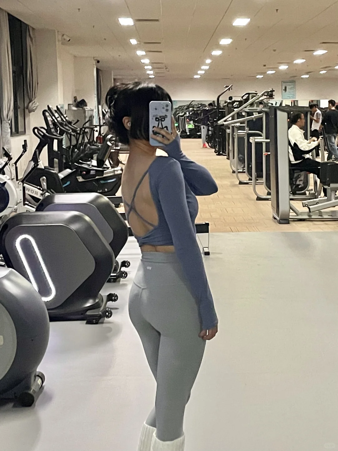 大露背尊好看 嘻嘻嘻嘻
