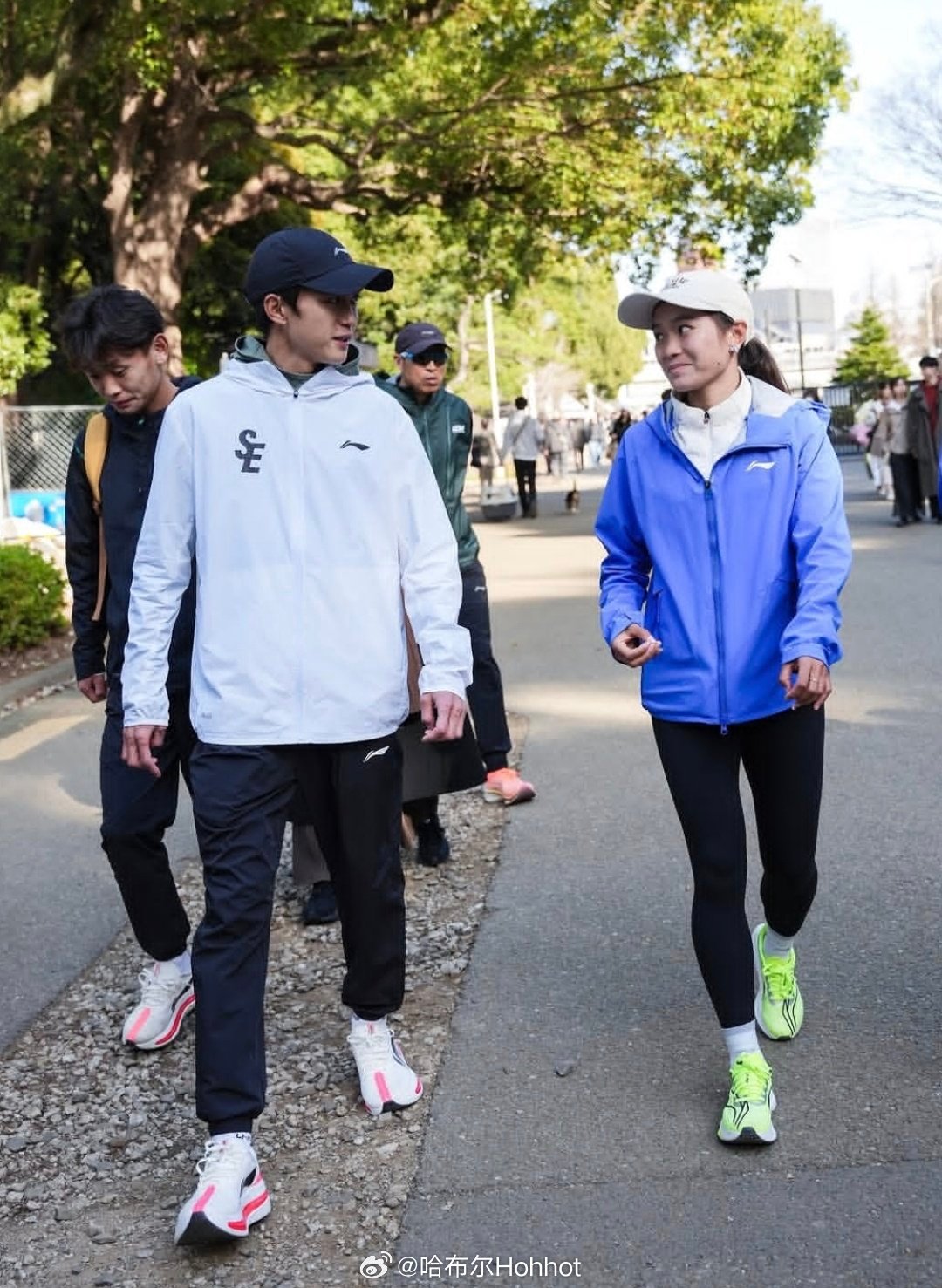 大迫杰与中国运动员的交流毕竟是李宁的人了田径说一哈你不知道的田径故事田径