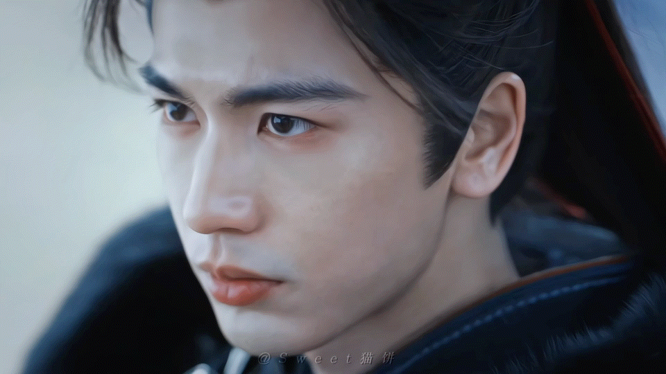 爱奇艺逐玉 鲜衣怒马少年将军，像发带上的那抹红色，好耀眼