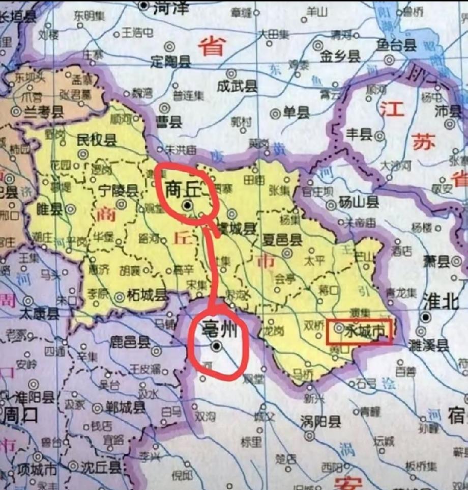 商丘和亳州之间的距离还是蛮近的，不走高速的话大概是70公里，需要1个半小时左右，