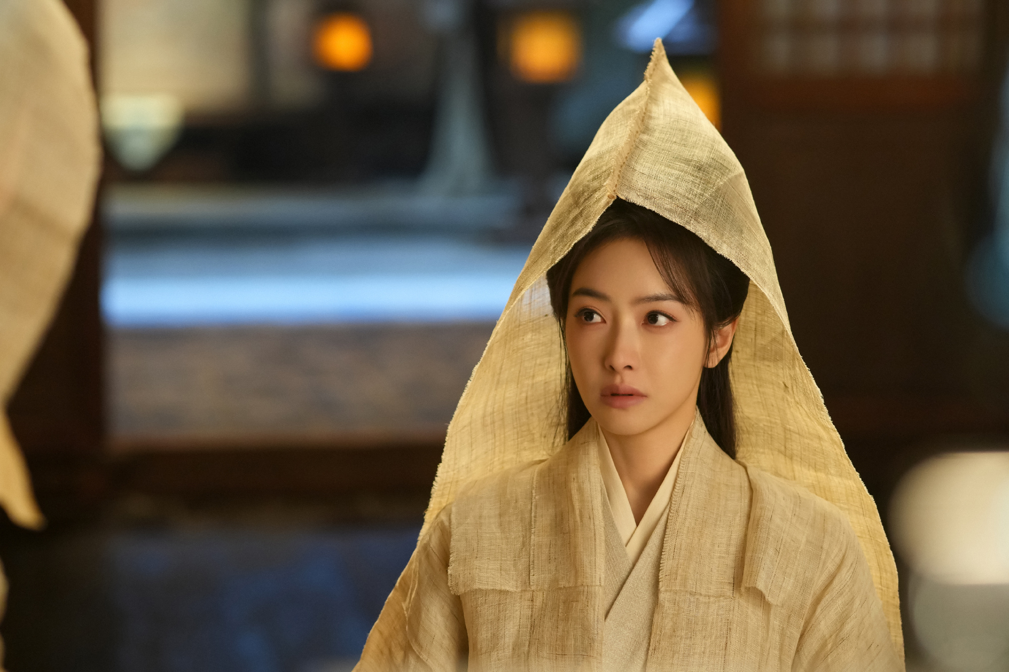 别人演贵妃 宋茜演跪废宋茜在《山河枕》中演楚瑜，简直绝！不似他人贵妃的风光，她的