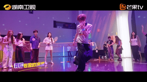 不想睡的星期五一周六更不想睡的星期五 这波真的太懂追综党！8月14日起双平台更新