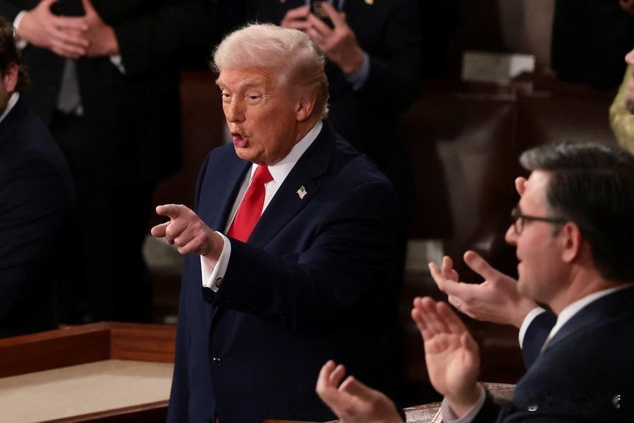 我上篇文章提到，赖清德当局跪舔美国，搞到最后台积电白卖，因为“对等关税”根本没了