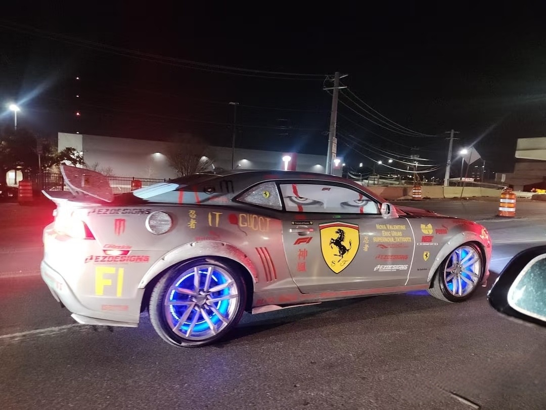 恶心穿搭别以为只有人有这权利车也是可以恶心穿搭的 ​​​