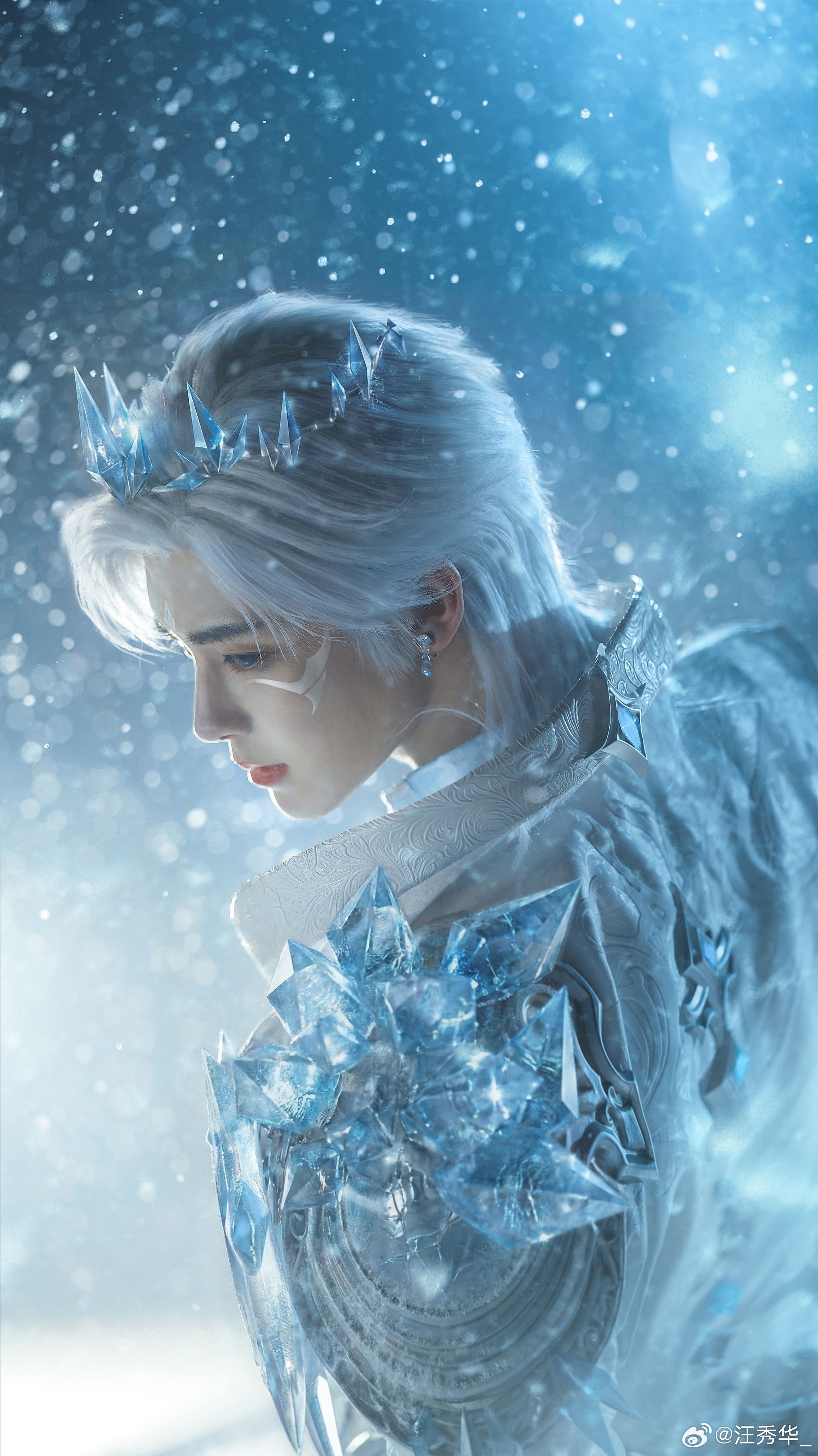 看多了他的作品就会发现，侯明昊真的是一个很会“收着演”的演员。不会刻意放大情绪，