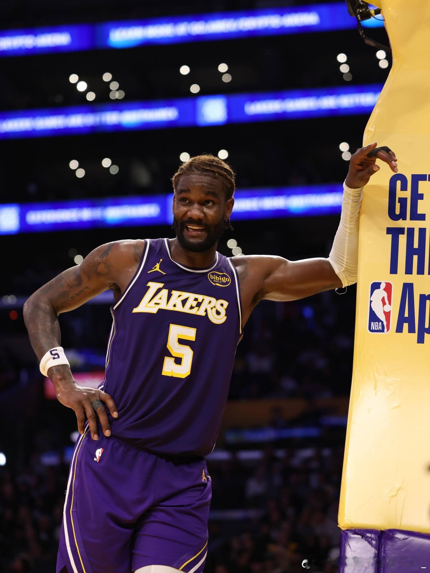 艾顿更新ins：“每一步都沉重，压力使我紧张”湖人国度