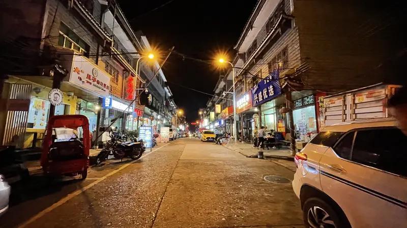 别再盲目早睡了！真正养人的作息，很多人一直搞错。之前我也觉得早睡就是养生，每天晚
