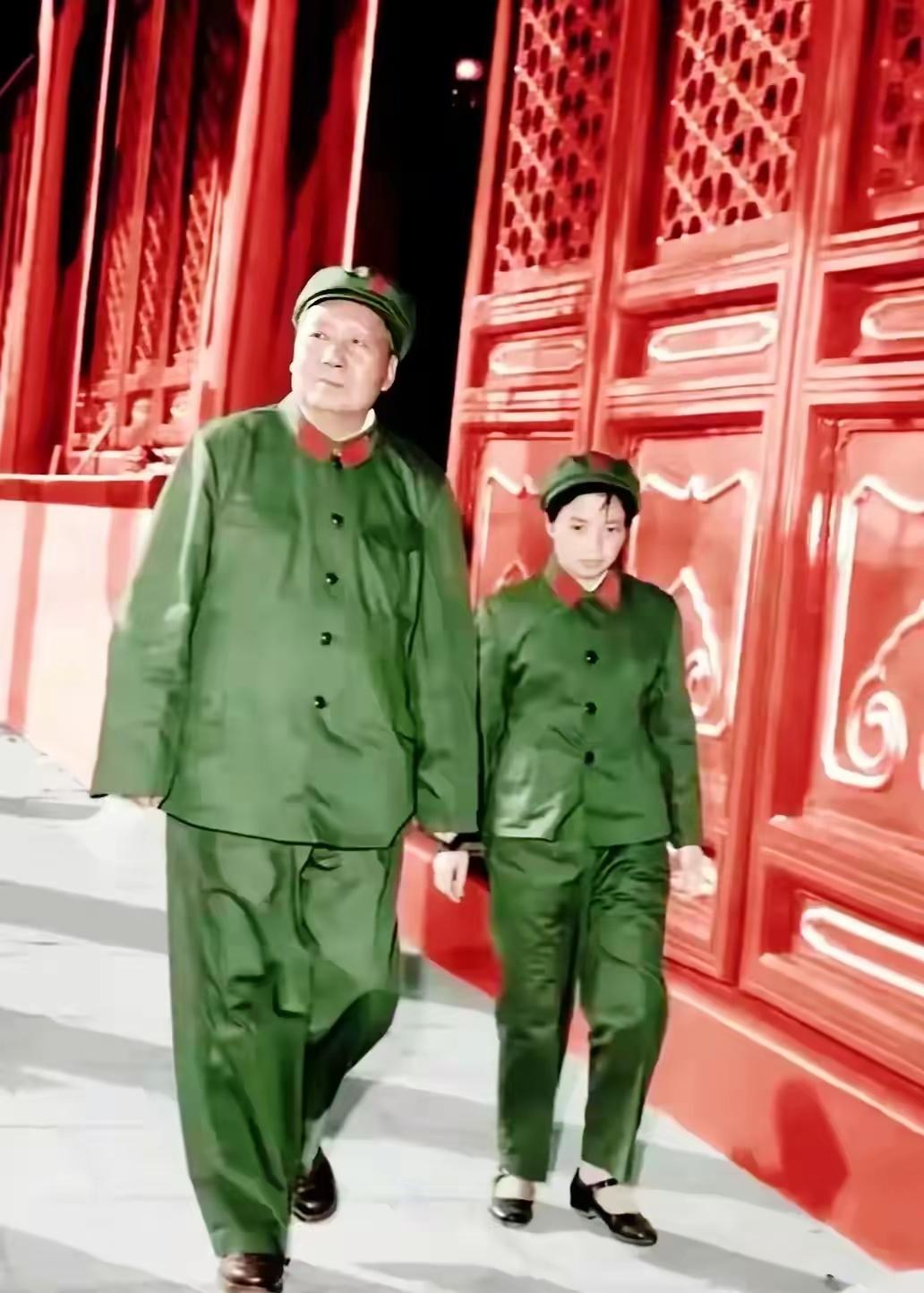 集卡点灯领现金我正在参加集卡点灯分20万春节活动。集卡点亮灯笼，可获得现金奖励，