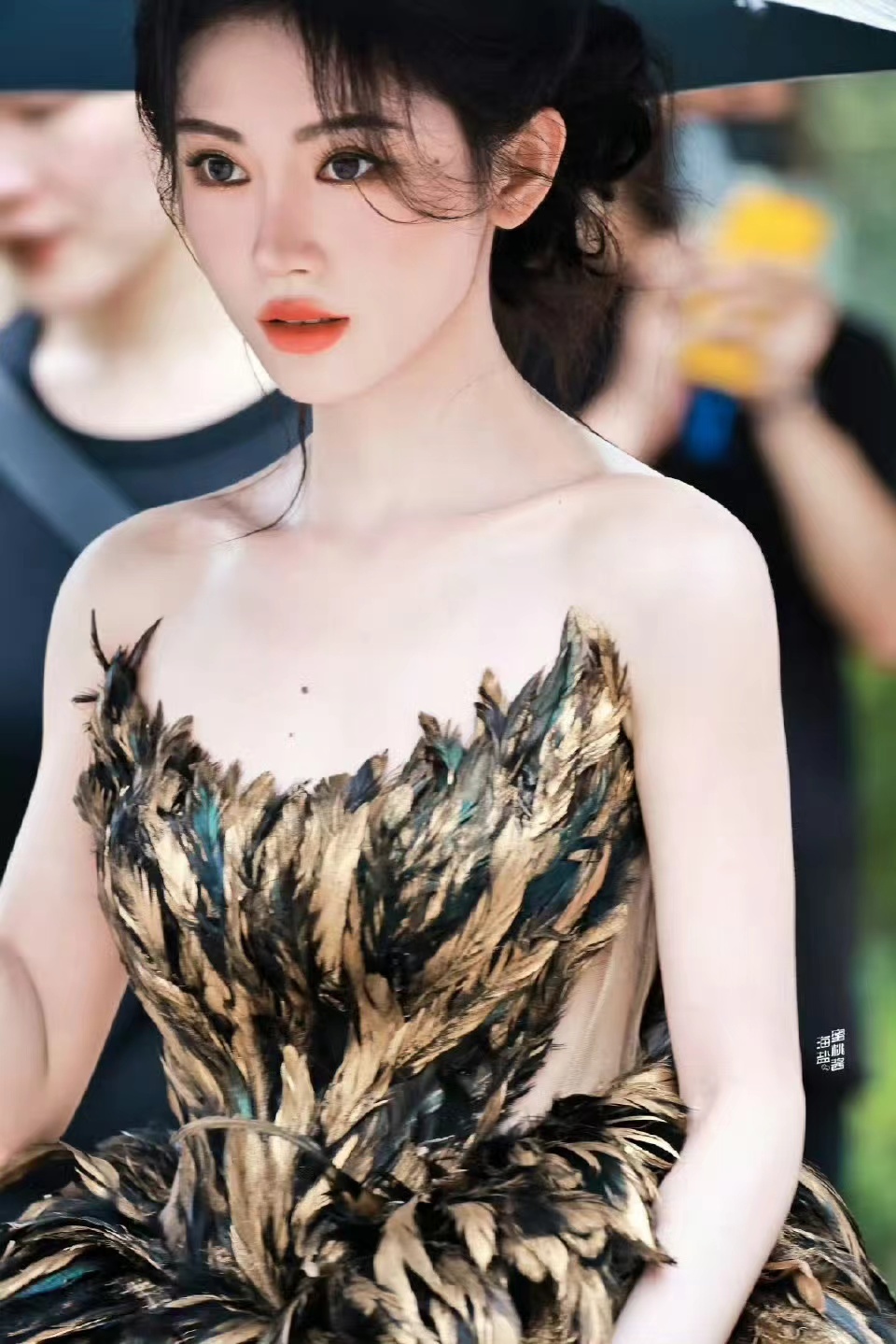 #网传鞠婧祎签约和颂传媒##鞠婧祎或将签约和颂传媒#鞠婧祎或将签约和颂传媒，不错