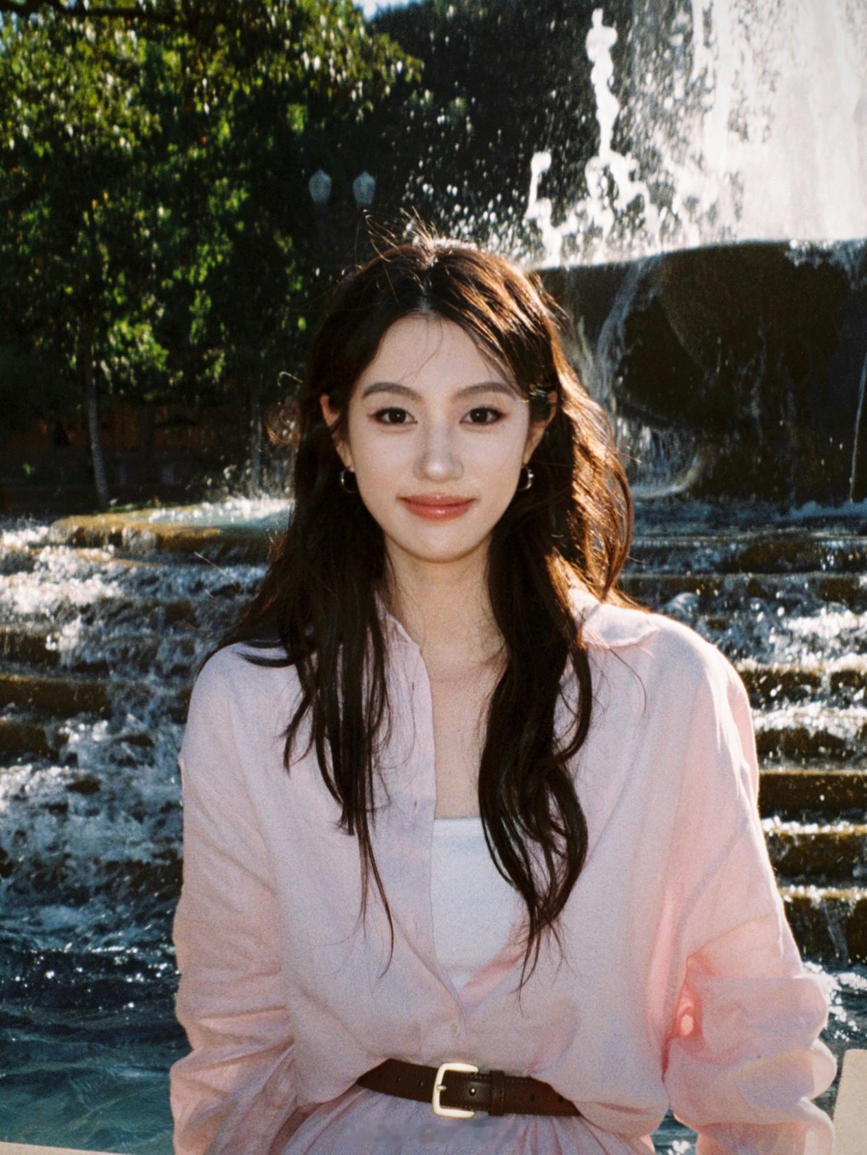 Officially a graduate student 👩‍🎓 ​​​