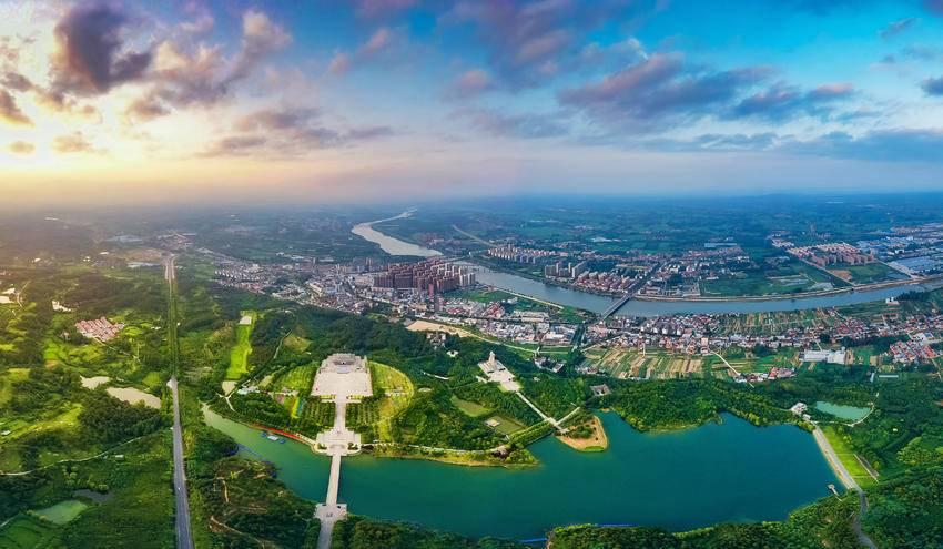 随州市随县财政收入增长出色！

随县，位于湖北省随州市，是其重要县域。

202