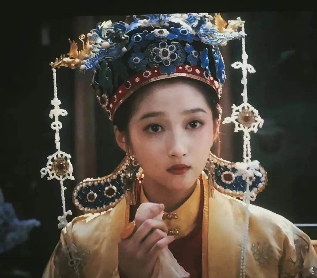 #关晓彤[超话]#大荧幕上的元春美得我心一惊[哇][哇][哇]导演你是会选角的！