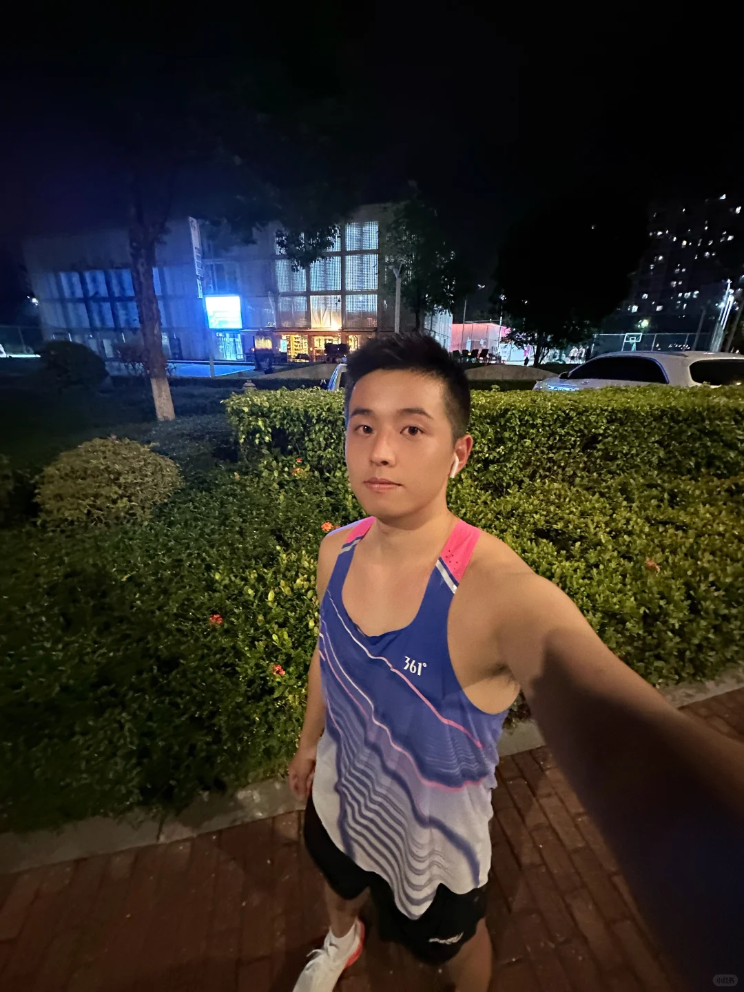 重要不是跑的多快，而是让自己一直在路上