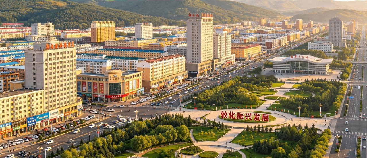 延边小城市怎么生存

        不少年轻人提起延边，第一反应往往是“山水好