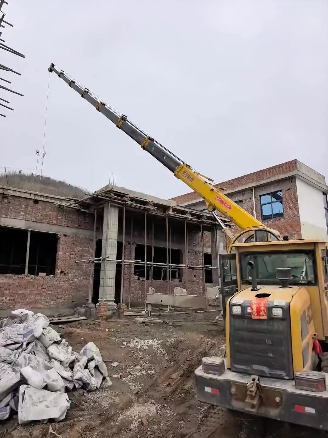 又是高难度的一天吊装人的日常