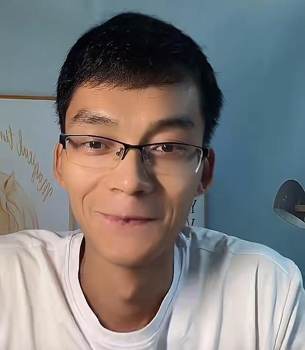 今晚，唐尚珺在直播间再度与那位讲英语的外国朋友连线。说来也奇怪，每次唐尚珺和这位