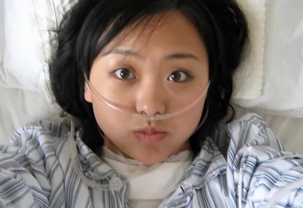 这就是奇迹！1995年，8岁女孩患上癌症，苦熬八年后扩散全身，被告知仅剩6个月，