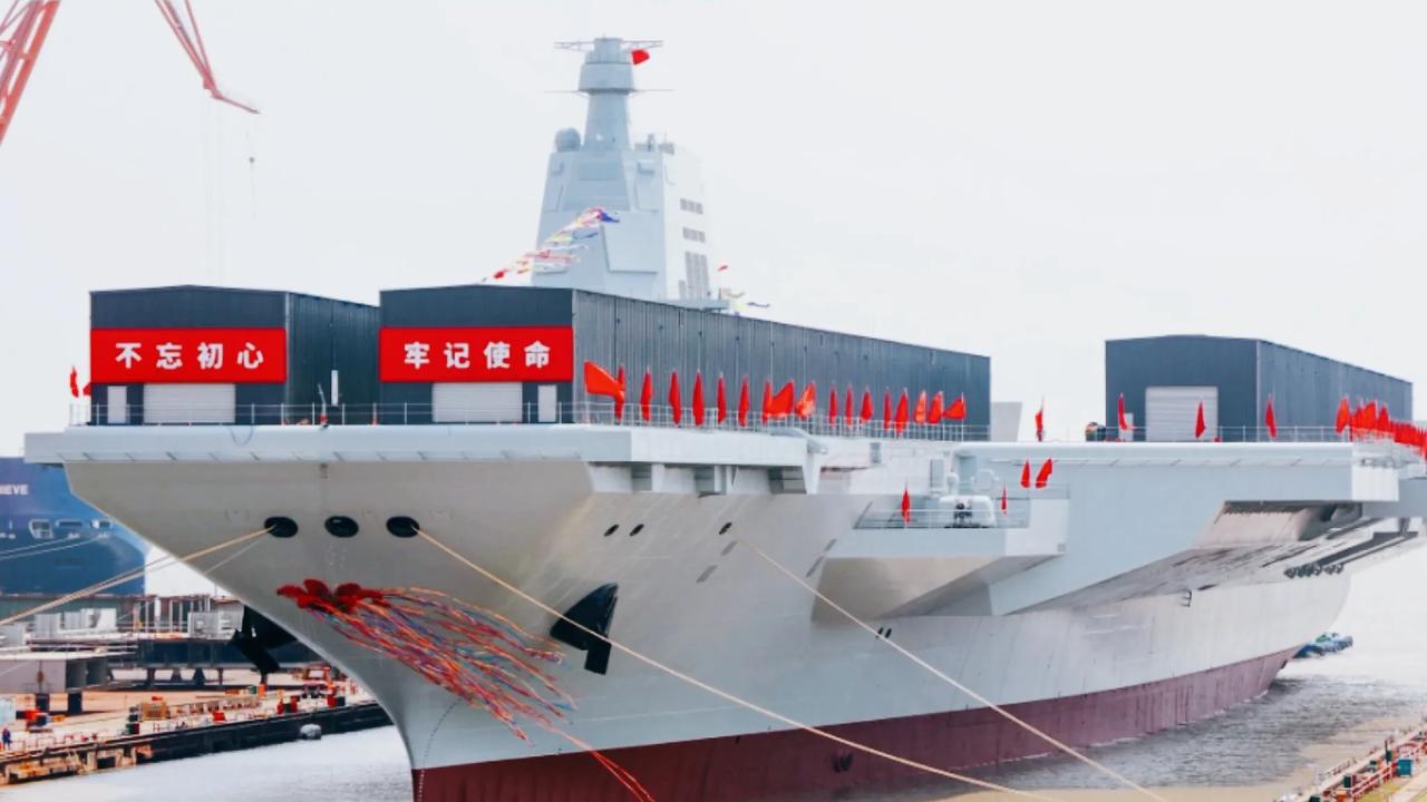 中国第四艘航母来了，它的建造情况即将被公布，这得到了海军政委的证实。

它会被部