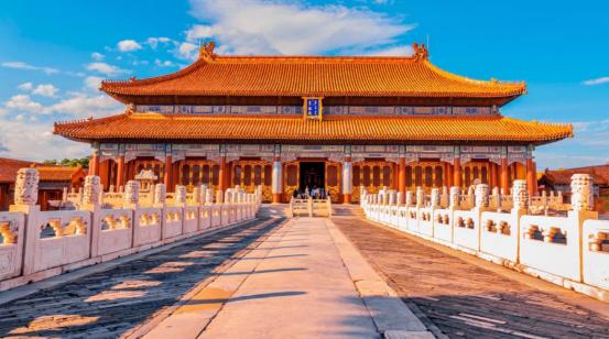 说起中国历朝国号，大多有迹可循，汉朝源于刘邦的“汉王”封号，唐朝来自李渊的“唐国