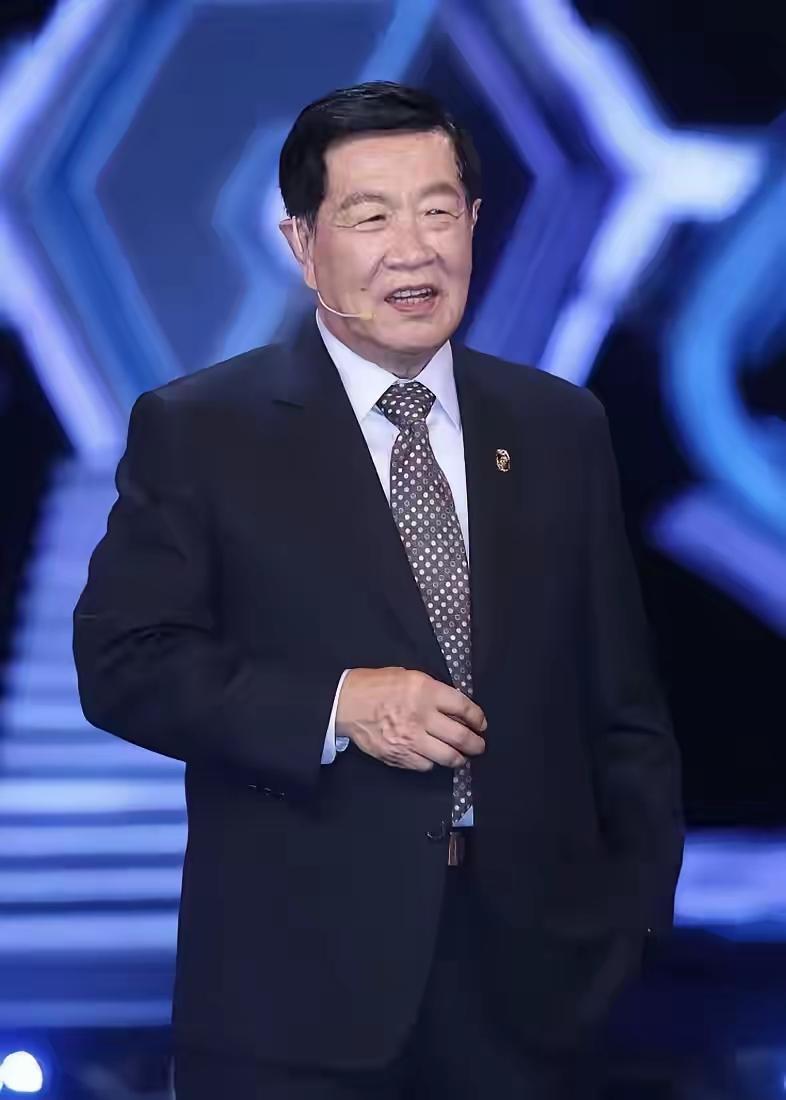 传奇落幕！从如皋少年到全美警界一哥：李昌钰，用一生为华人争气
他出生江苏如皋豪门