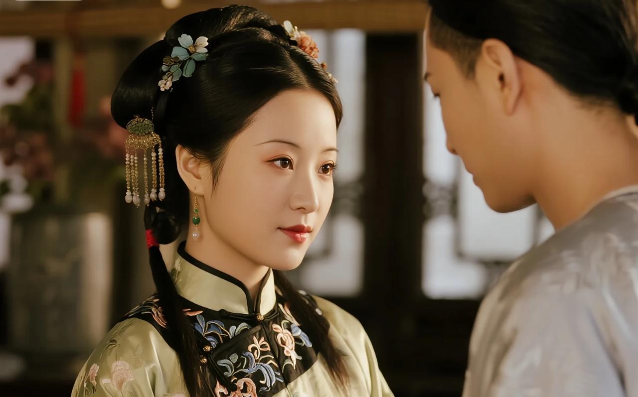 现在去富人家做小妾也得高学历！
网上看到有人吐槽：“要是允许多妾制，宁愿去给有钱