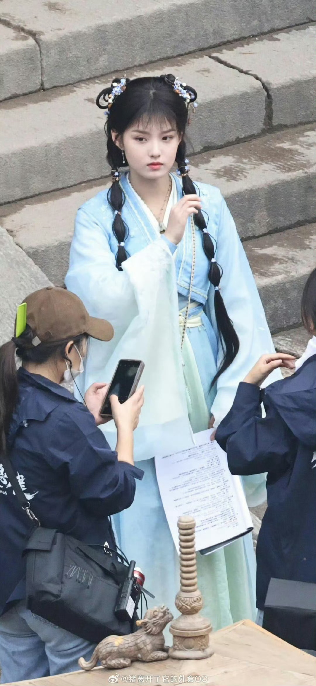 古装这个造型什么水准？明明不胖 但是好显脸大啊[二哈] 